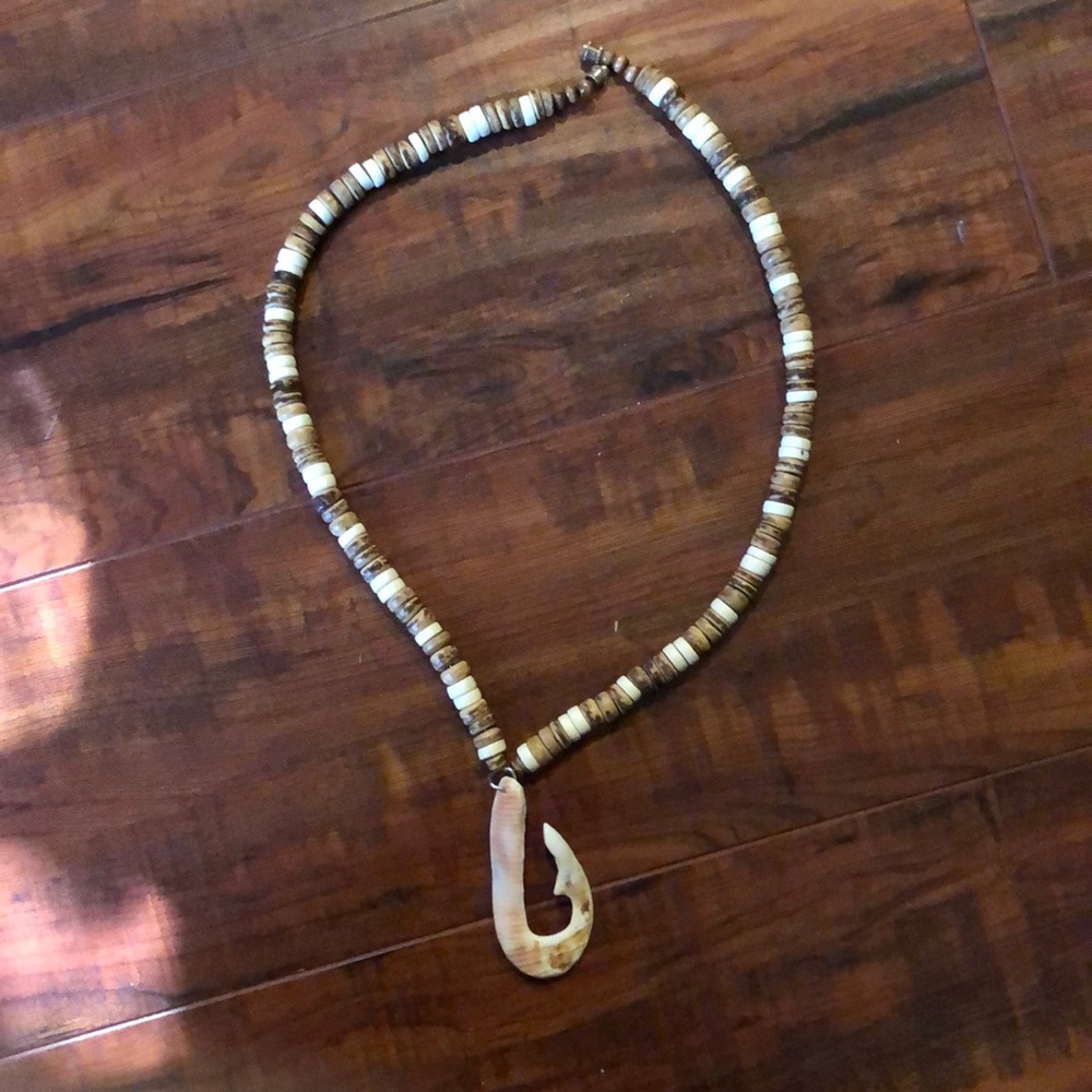 Island Shell Necklace w/ Brown & White Wood Beads